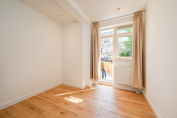 Medium property photo - Dorpsweg, 3083 LA Rotterdam
